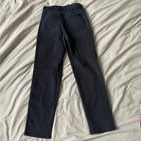 Gloria Vanderbilt Black Straight Jean - Picture 4 of 4